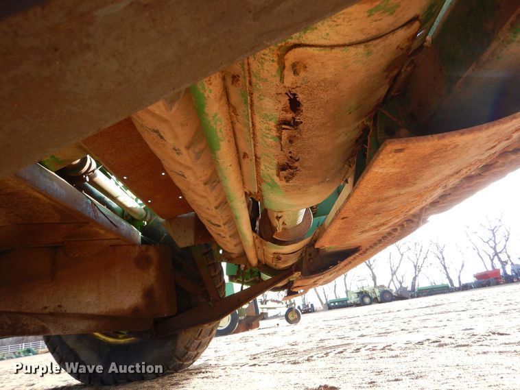 image for item MP9053 John Deere 4890 SP  windrower