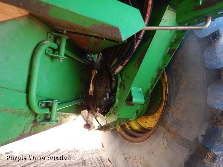 image for item MP9053 John Deere 4890 SP  windrower
