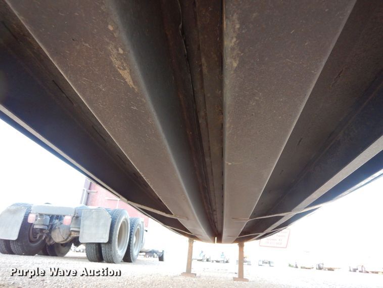 image for item DF8274 2000 Trail King  bottom dump trailer