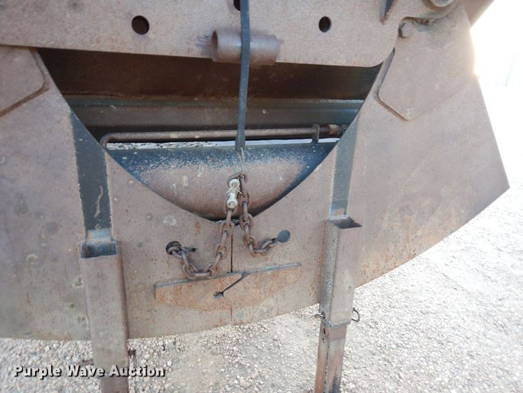 image for item DF8274 2000 Trail King  bottom dump trailer