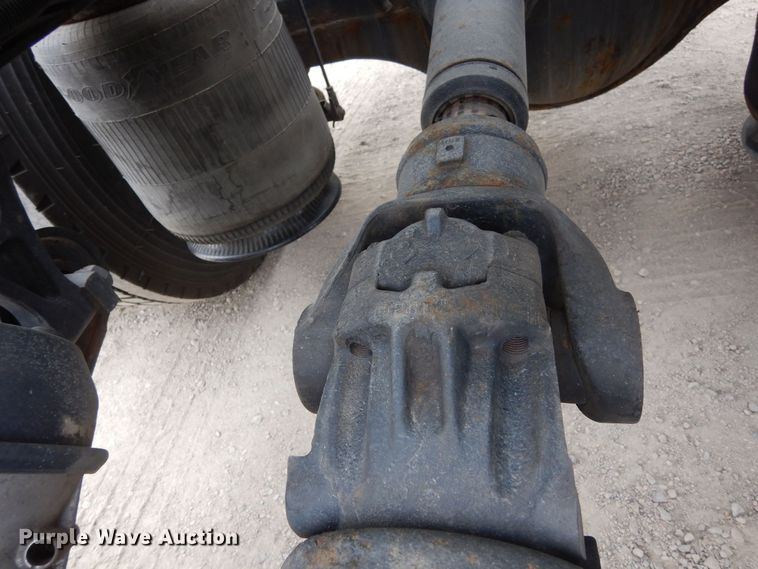 image for item DF8282 2014 International ProStar Plus  semi truck