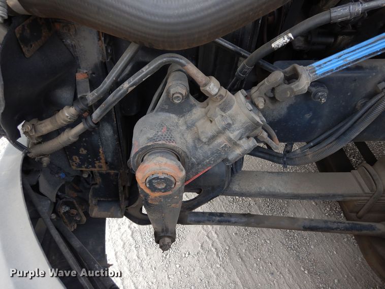 image for item DF8282 2014 International ProStar Plus  semi truck