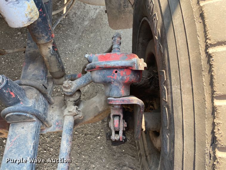 image for item DK6469 1987 Freightliner FLC  semi truck