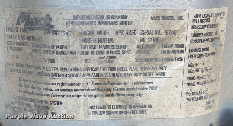 image for item DN8129 2009 Mack CHU613  semi truck