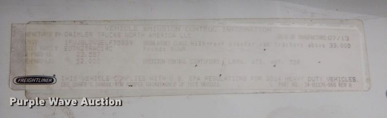 image for item DO1647 2014 Freightliner Cascadia 125  semi truck