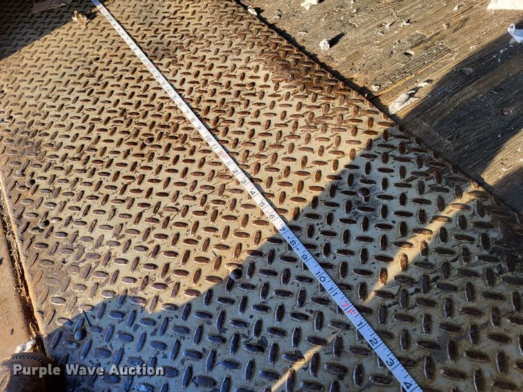 image for item DO3524 2006 Stoughton AVW-535T-S-C-AR  dry van trailer