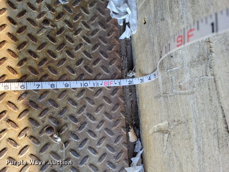 image for item DO3524 2006 Stoughton AVW-535T-S-C-AR  dry van trailer