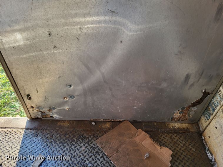 image for item DO3524 2006 Stoughton AVW-535T-S-C-AR  dry van trailer