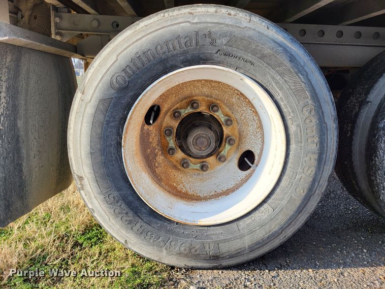 image for item DO3524 2006 Stoughton AVW-535T-S-C-AR  dry van trailer