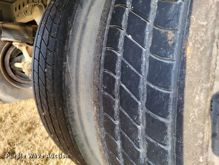 image for item DO3524 2006 Stoughton AVW-535T-S-C-AR  dry van trailer