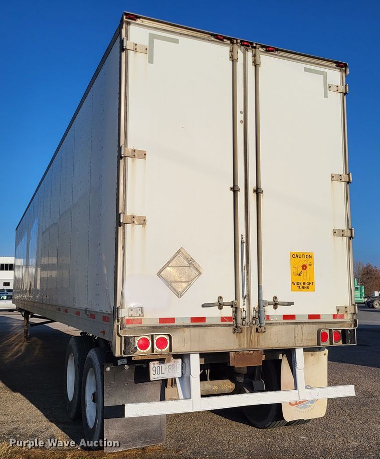 image for item DO3525 2006 Utility VS2DC  dry van trailer