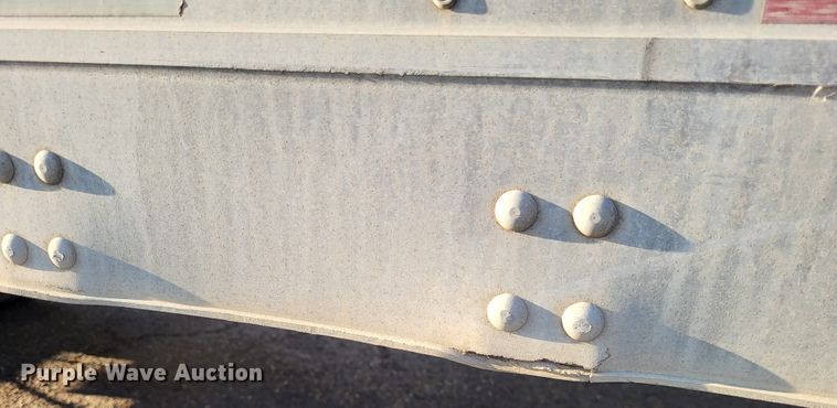 image for item DO3525 2006 Utility VS2DC  dry van trailer