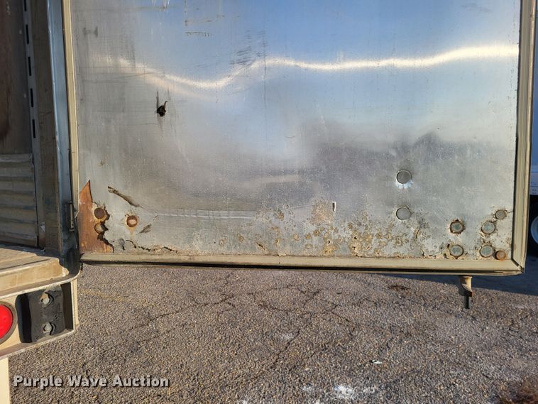 image for item DO3525 2006 Utility VS2DC  dry van trailer