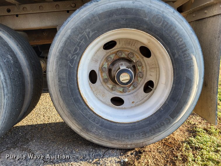 image for item DO3525 2006 Utility VS2DC  dry van trailer