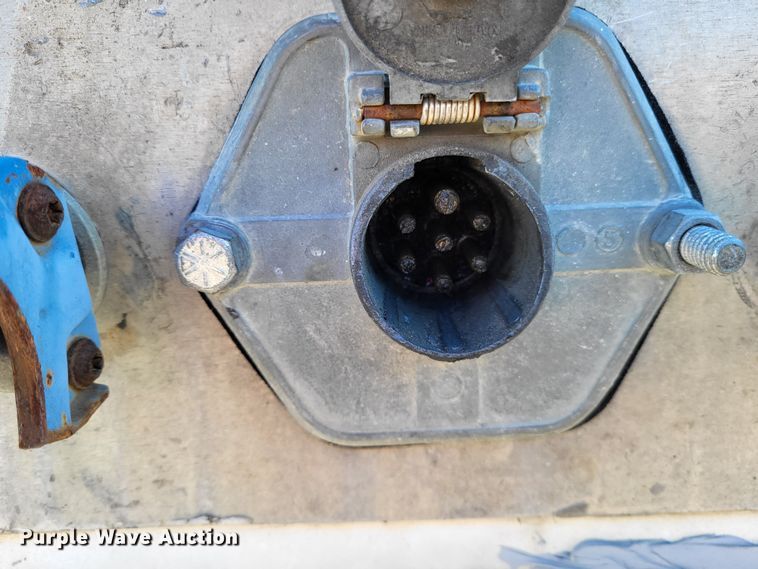 image for item DO3529 2003 Trailmobile  dry van trailer