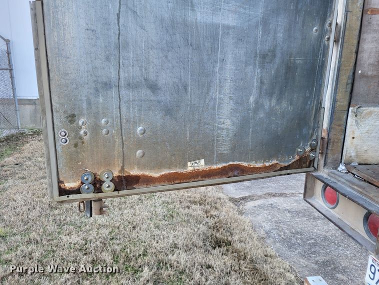 image for item DO3529 2003 Trailmobile  dry van trailer
