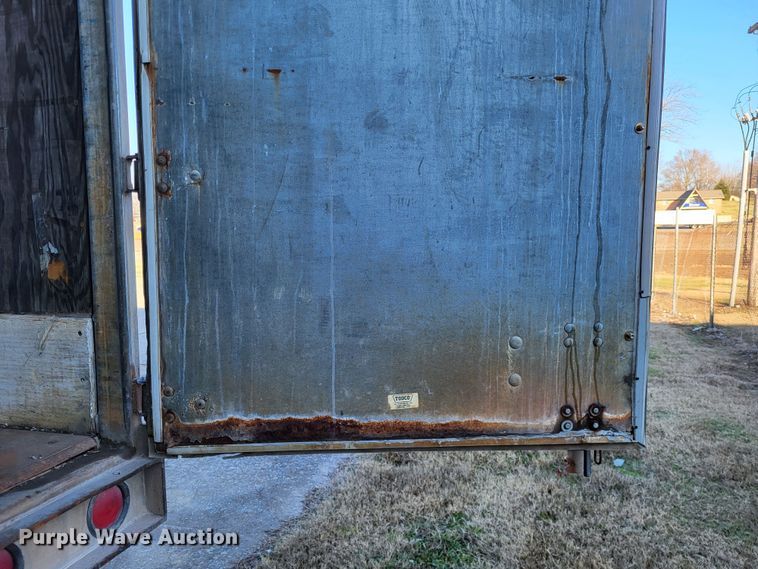 image for item DO3529 2003 Trailmobile  dry van trailer