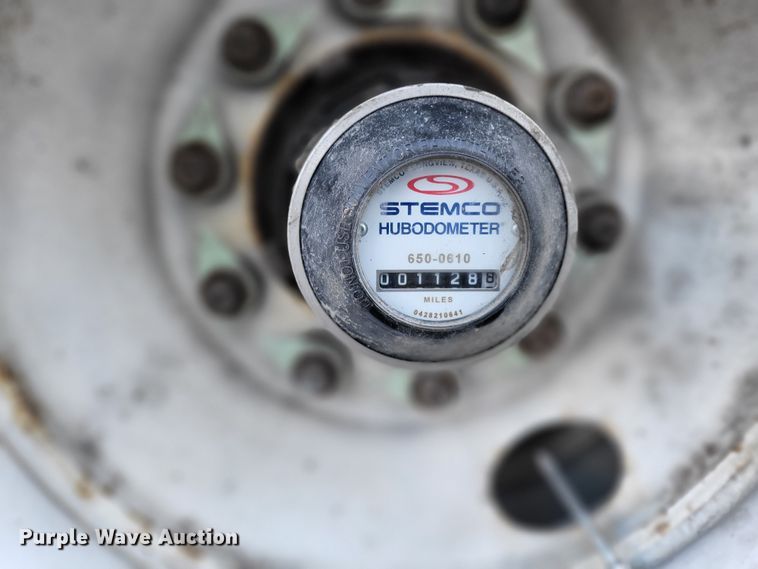 image for item DO3529 2003 Trailmobile  dry van trailer