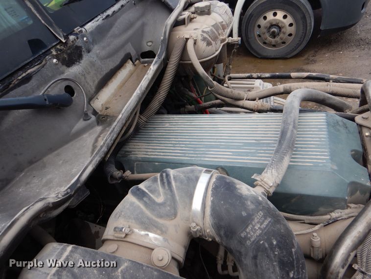 image for item DP8607 2007 Freightliner Columbia  semi truck