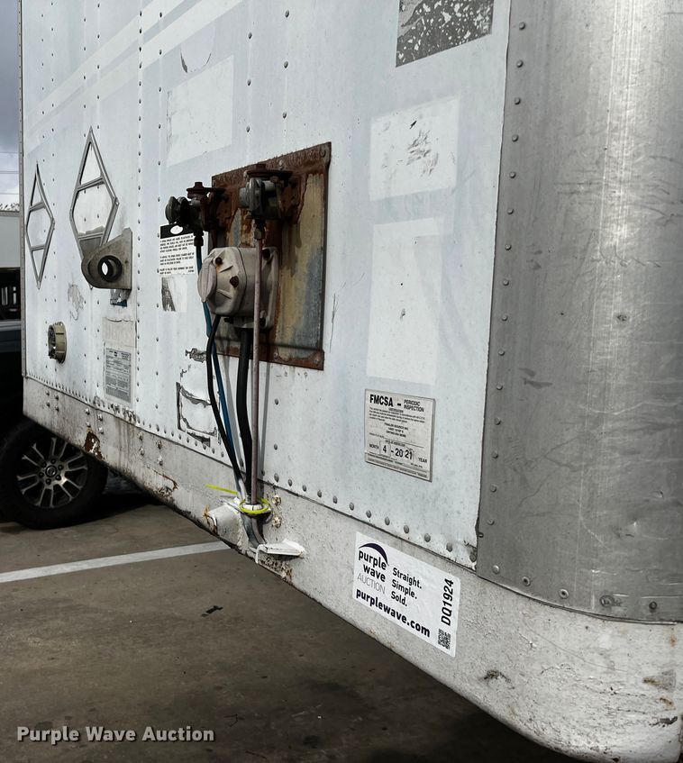 image for item DQ1924 1999 Wabash  dry van trailer