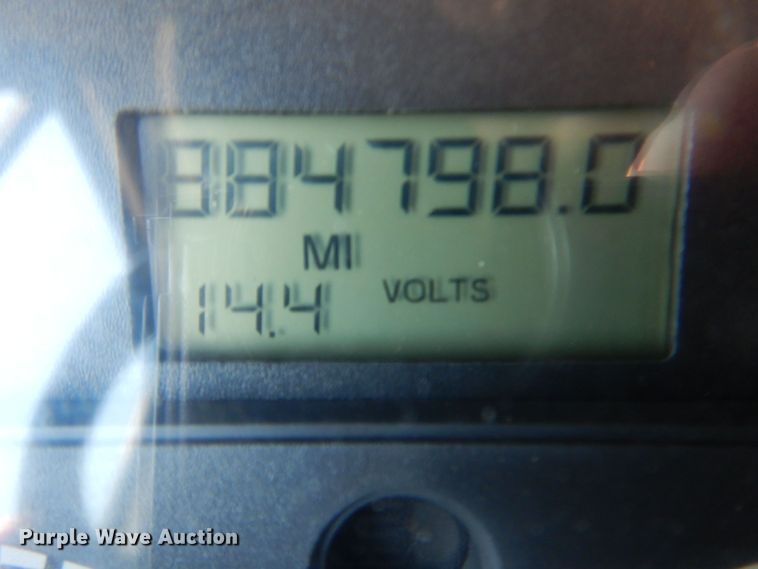 image for item DR2045 2014 Freightliner Cascadia  semi truck