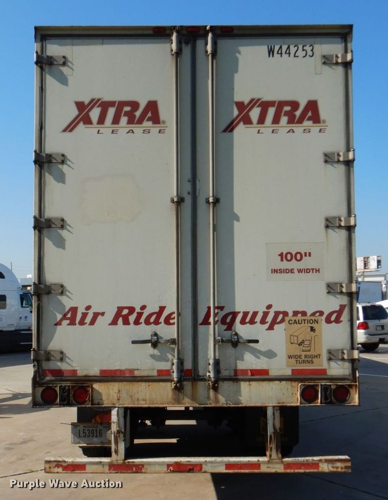 image for item DR2046 2005 Wabash  dry van trailer