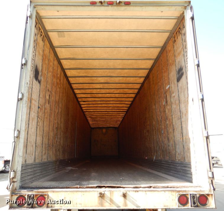 image for item DR2046 2005 Wabash  dry van trailer