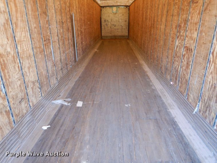 image for item DR2046 2005 Wabash  dry van trailer
