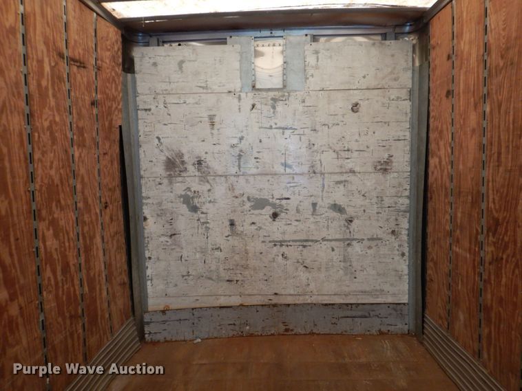 image for item DR2046 2005 Wabash  dry van trailer