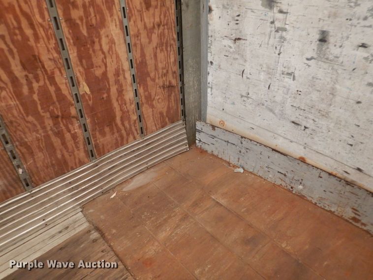 image for item DR2046 2005 Wabash  dry van trailer