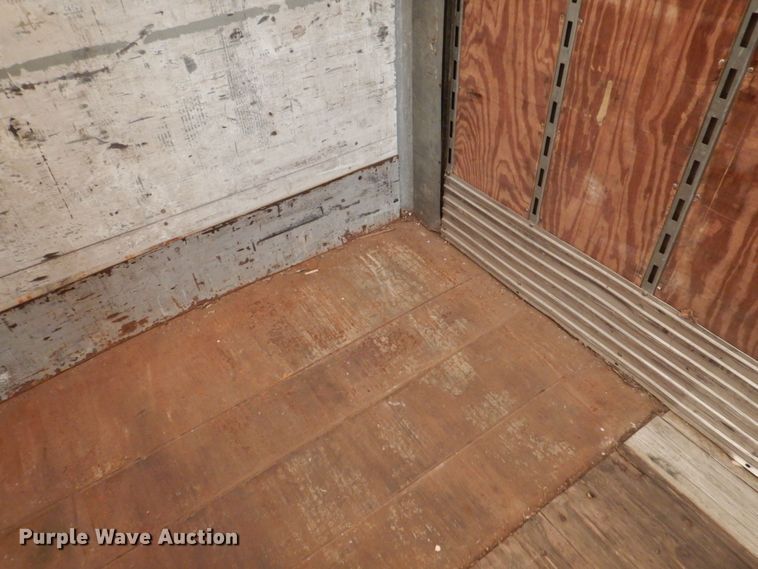 image for item DR2046 2005 Wabash  dry van trailer