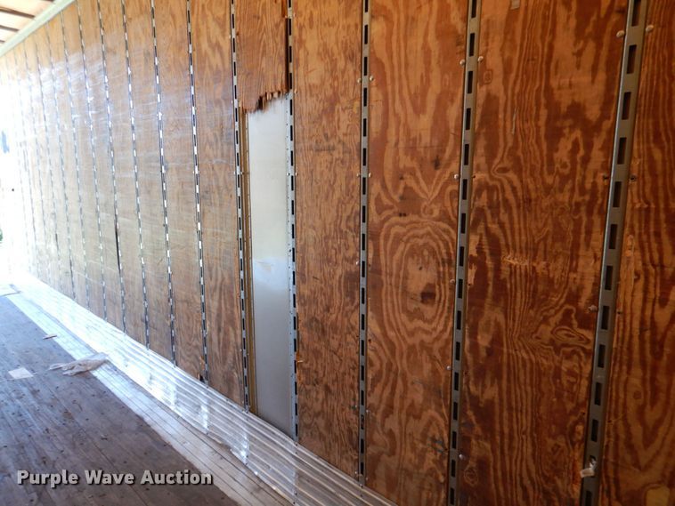 image for item DR2046 2005 Wabash  dry van trailer