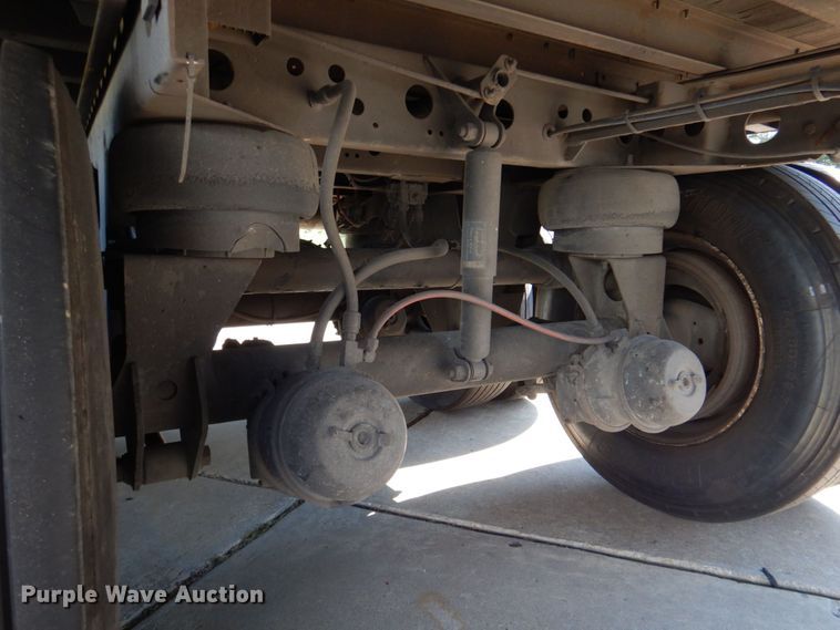 image for item DR2046 2005 Wabash  dry van trailer