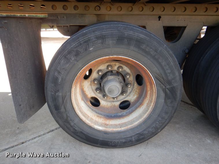 image for item DR2046 2005 Wabash  dry van trailer