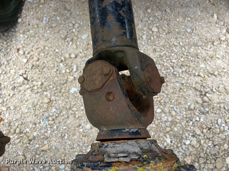 image for item JU9716 Peterbilt  truck chassis