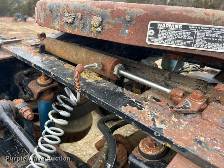 image for item JU9716 Peterbilt  truck chassis