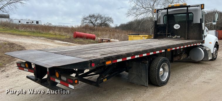 image for item JU9726 2008 Peterbilt 335  rollback truck