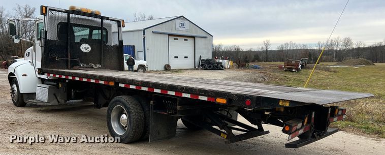 image for item JU9726 2008 Peterbilt 335  rollback truck