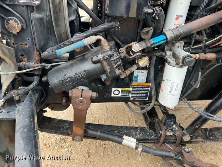 image for item JU9726 2008 Peterbilt 335  rollback truck