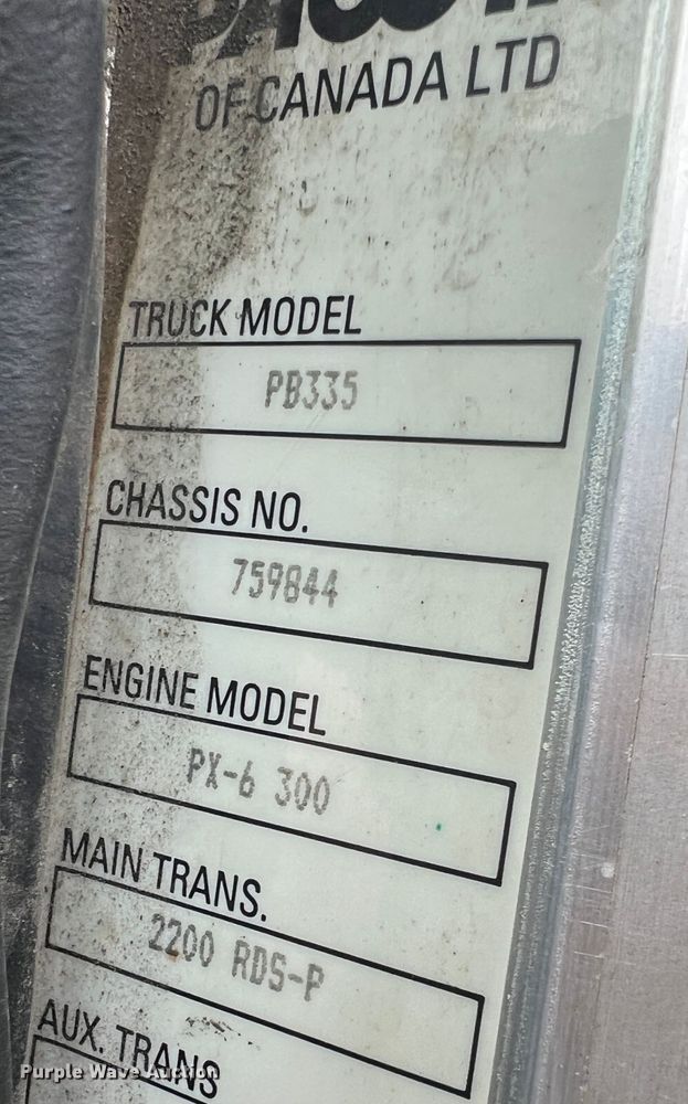 image for item JU9726 2008 Peterbilt 335  rollback truck