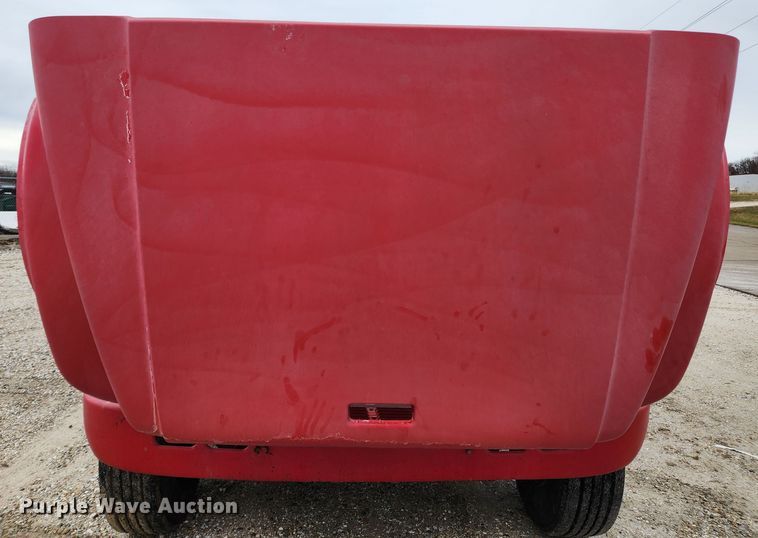 image for item KT9516 2000 International 4900  delivery truck