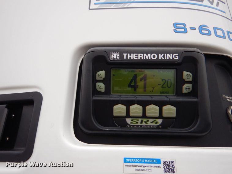 image for item LT9014 2022 Utility  refrigerated van trailer