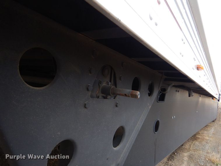 image for item LT9014 2022 Utility  refrigerated van trailer