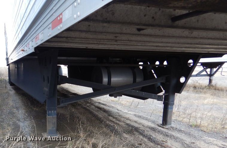 image for item LT9014 2022 Utility  refrigerated van trailer