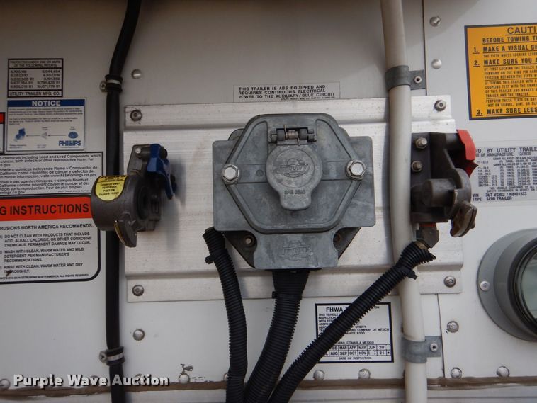 image for item LT9014 2022 Utility  refrigerated van trailer