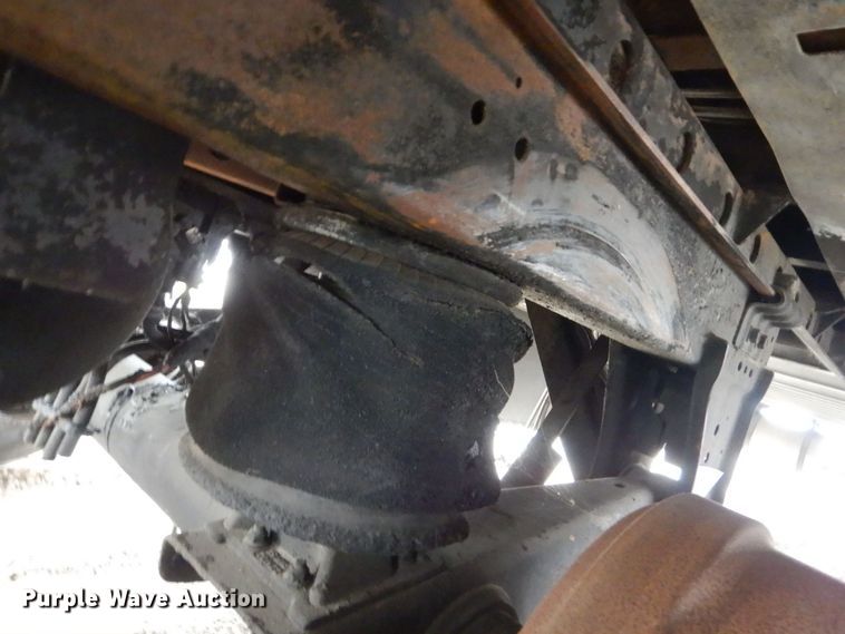 image for item LT9014 2022 Utility  refrigerated van trailer