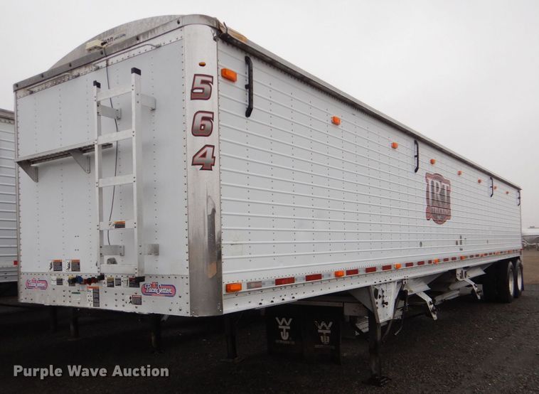 image for item LT9015 2012 Wilson DWH-550  grain trailer