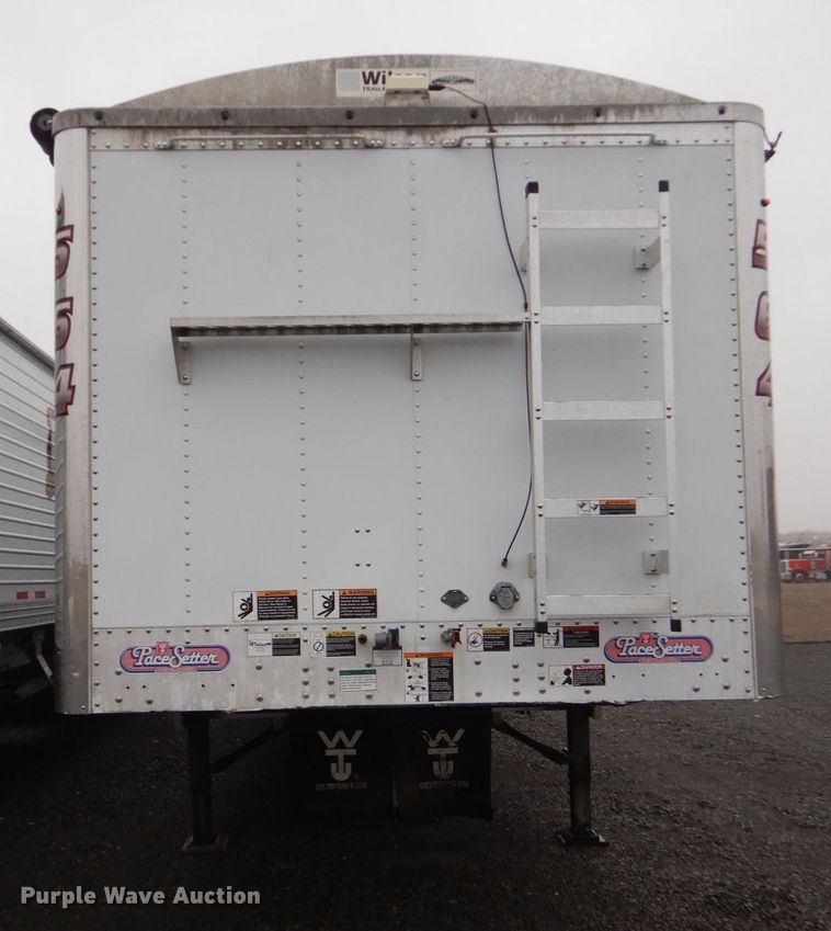 image for item LT9015 2012 Wilson DWH-550  grain trailer
