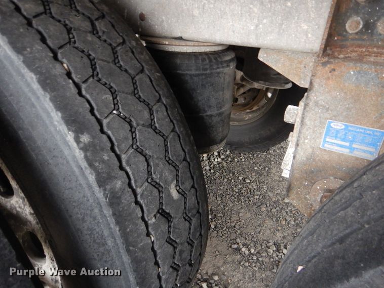 image for item LT9015 2012 Wilson DWH-550  grain trailer