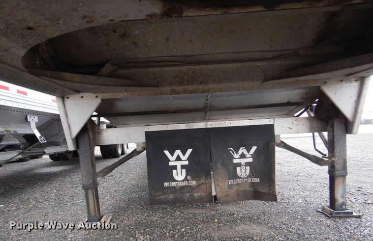 image for item LT9015 2012 Wilson DWH-550  grain trailer